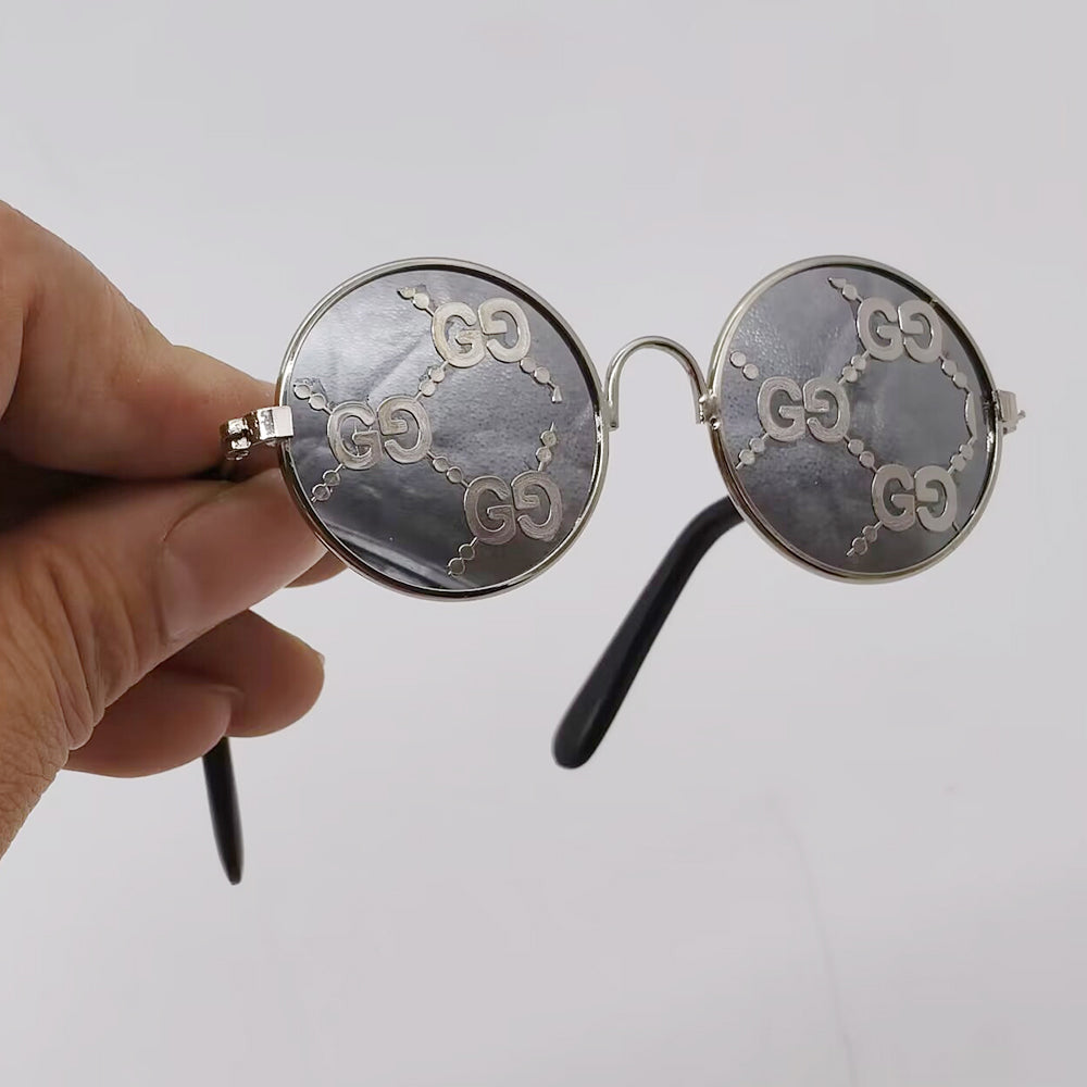 Sunglass