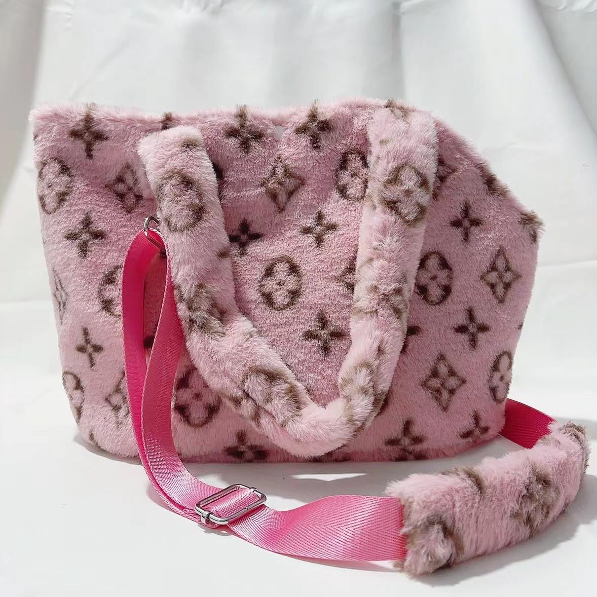 Cozy heart bag