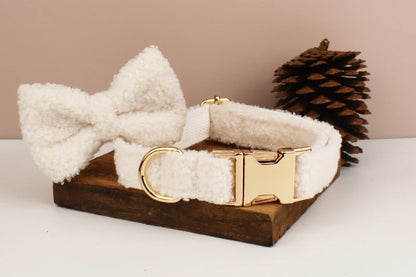 Conjunto de collar y correa con lazo de peluche