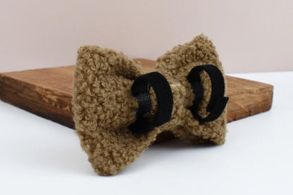 Conjunto de collar y correa con lazo de peluche