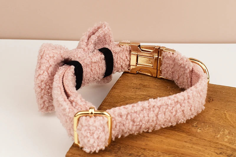 Conjunto de collar y correa con lazo de peluche