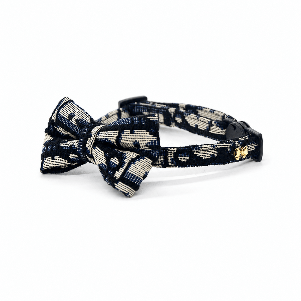 Dinarina Collar & Leash set