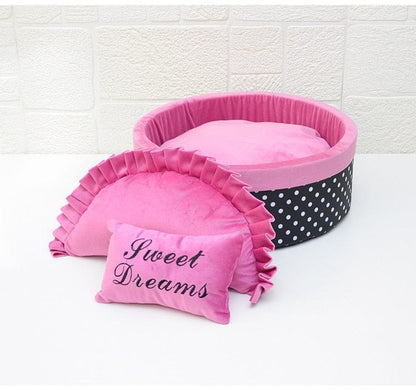 DREAMS Luxurious Bed