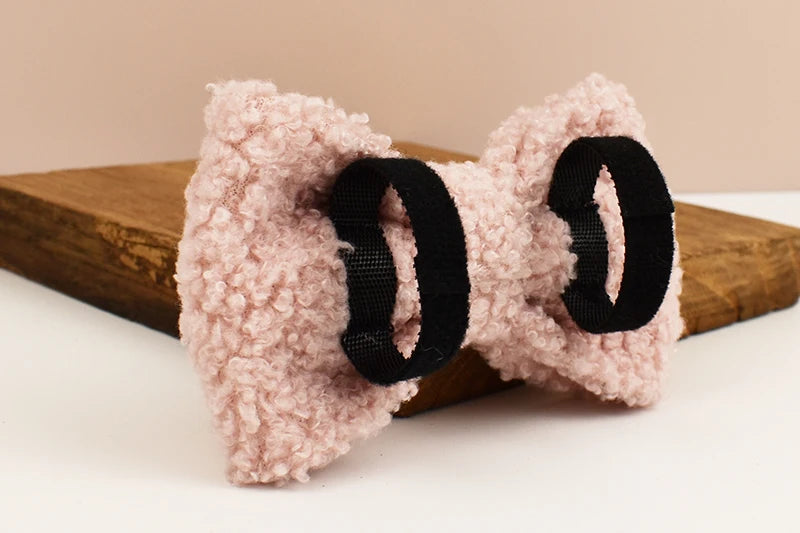 Conjunto de collar y correa con lazo de peluche