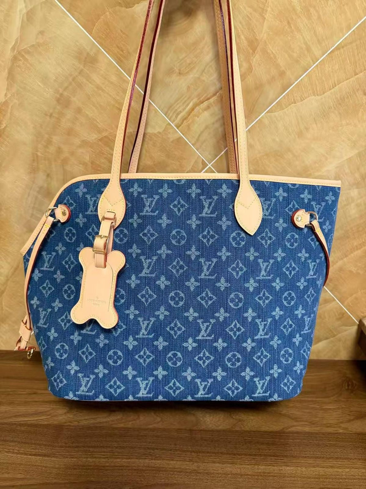 Moon Bag