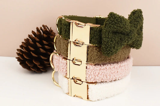 Set aus Halsband und Leine mit Teddyschleife
