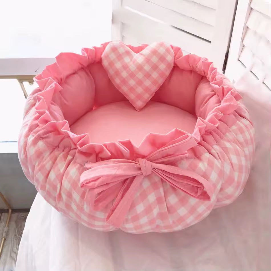Heart Cute Bed