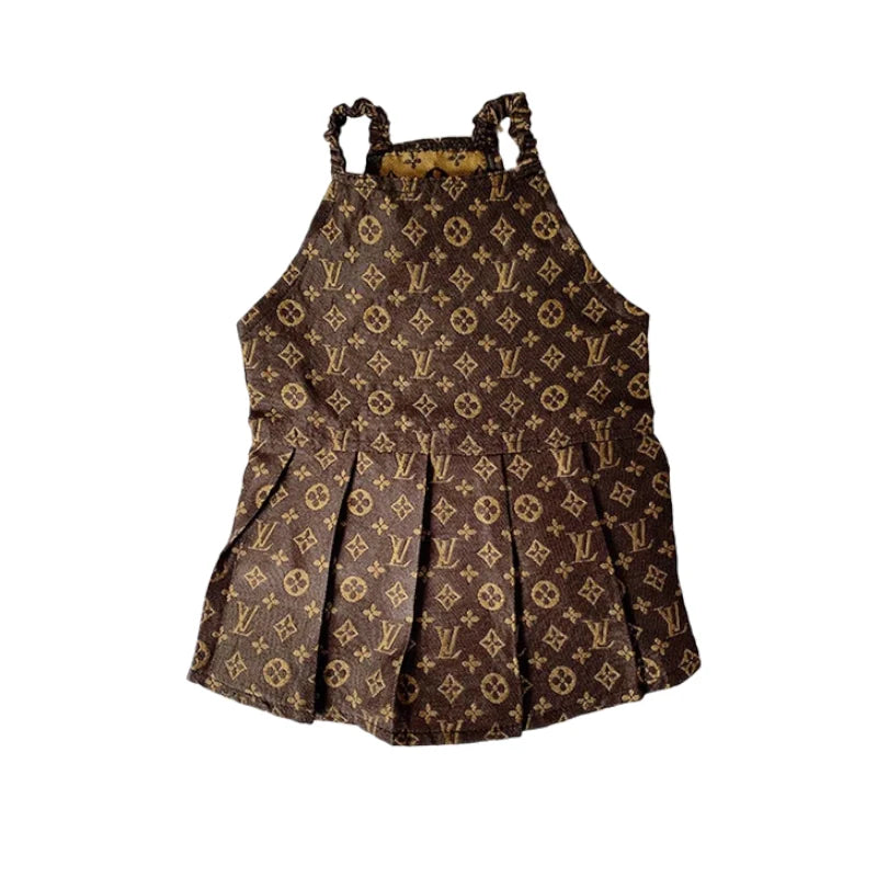 Vestido con monograma de Louis Pup