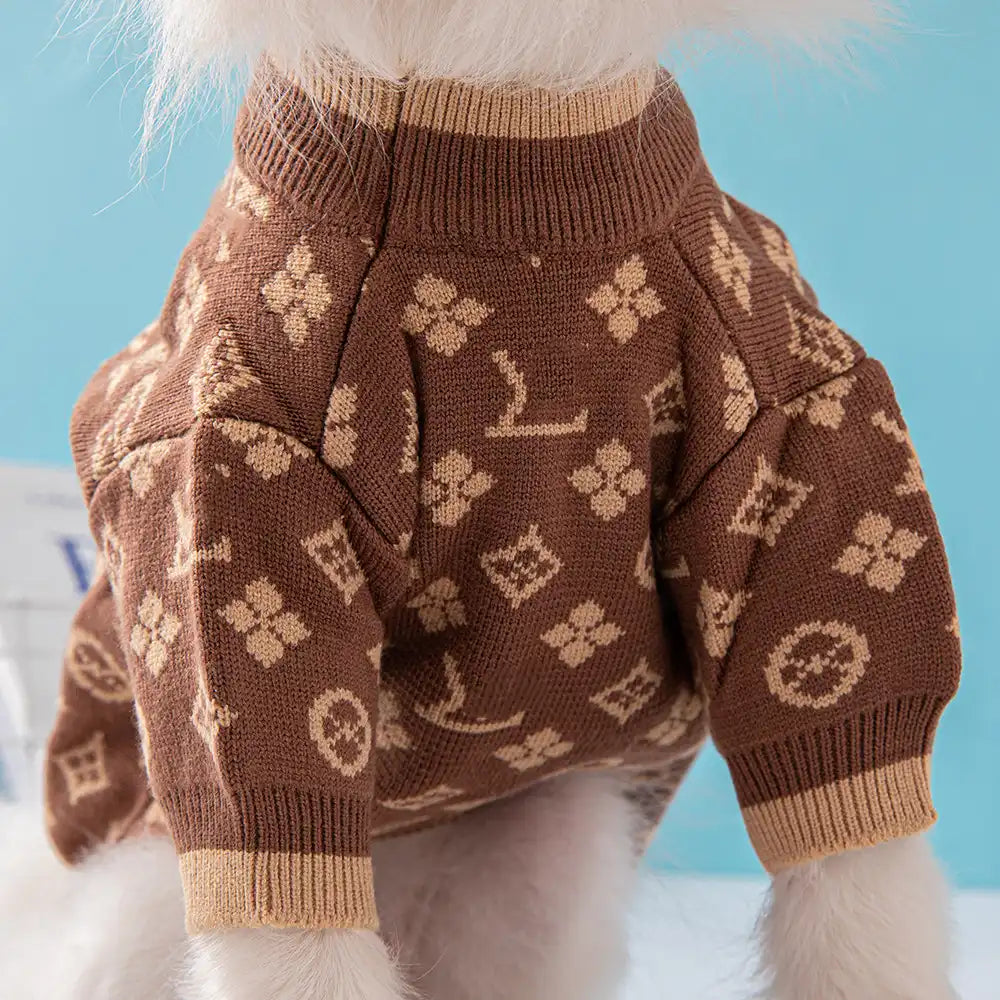 Der luxuriöse Strickpullover